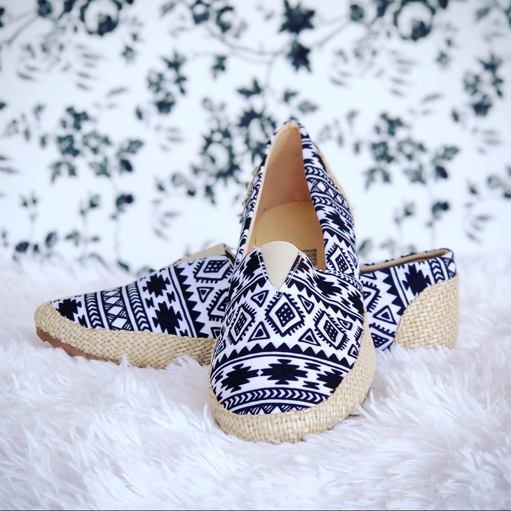 Black and White Mexican Pattern Flats Adult Sizes
